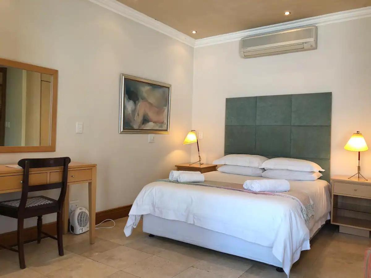 Apartment Coachers Courtyard 403 Stellenbosch